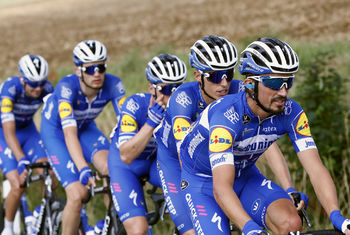 Alaphilippe spices up the finale in Deutschland Tour