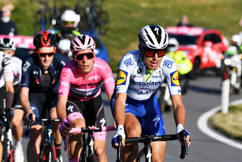 Almeida maintains Giro d’Italia lead on Madonna di Campiglio