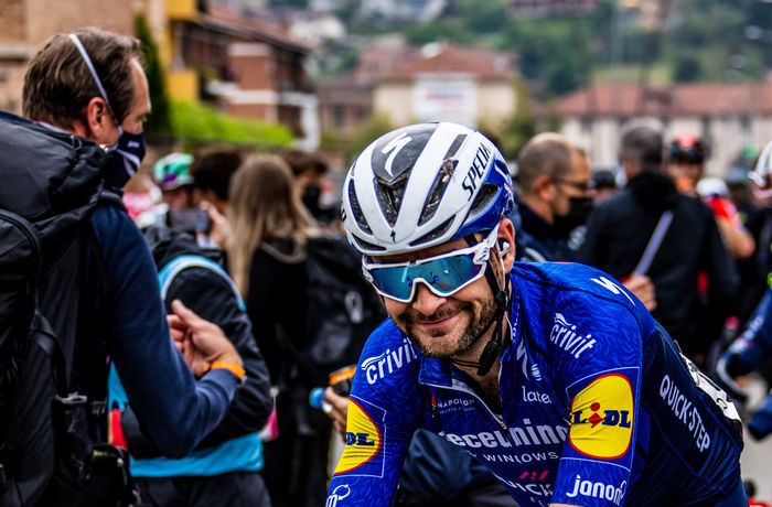 Pieter Serry: “The Giro is a special race, everything colours pink”